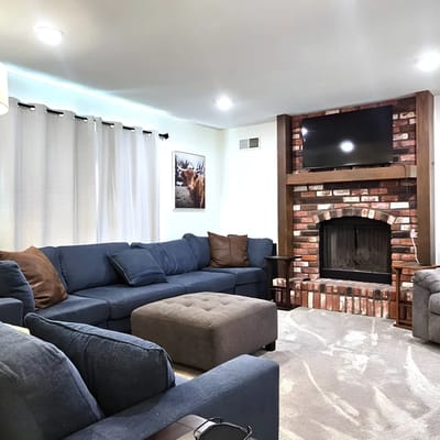 Paddleboards, Air Hockey, Grill, Fire Pit, W/D, Brkfst, Sleeps 16